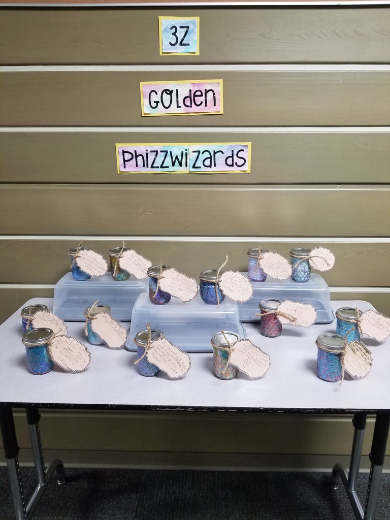 Mrs. Zentgraf's class' golden phizzwards.