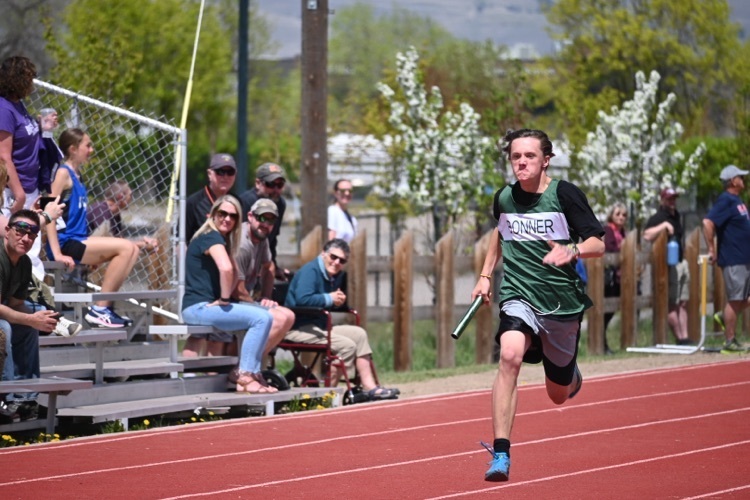 Bonner athletes