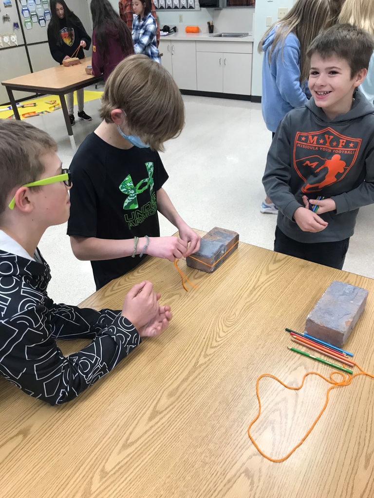 Trying knots with cordage