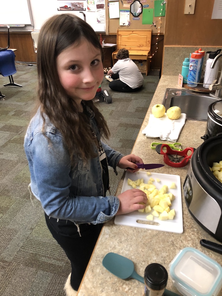 Chopping some honeycrisp apples!